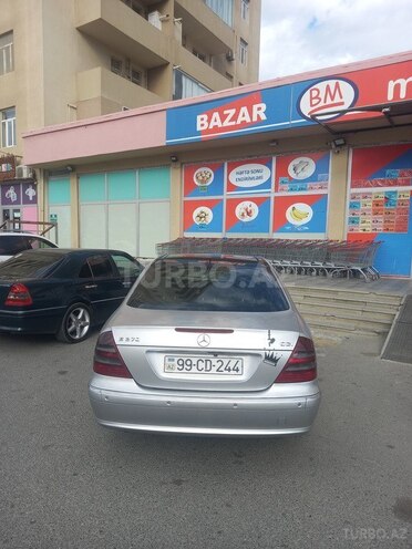 Mercedes E 270 2002, 495,000 km - 2.7 л - Bakı