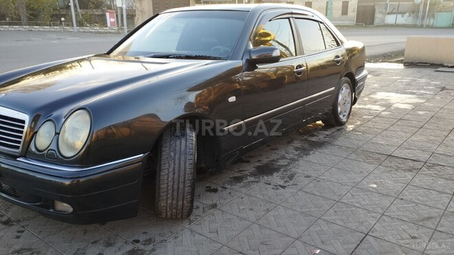 Mercedes E 290 1996, 450,000 km - 2.9 l - Ağstafa