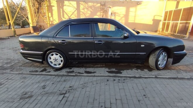 Mercedes E 290 1996, 450,000 km - 2.9 l - Ağstafa