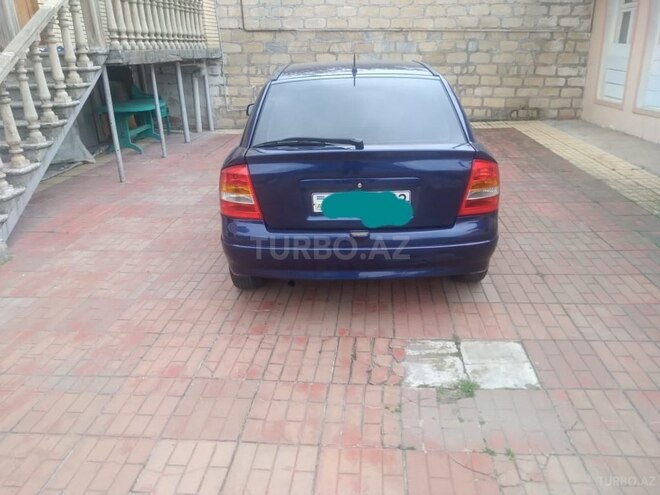 Opel Astra 2000, 210,000 km - 1.6 l - Şəki