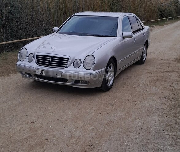Mercedes E 240 2001, 285,000 km - 2.4 l - Şirvan