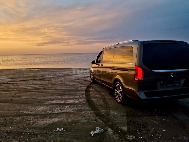 Mercedes V 220 2015, 271,000 km - 2.1 l - Bakı