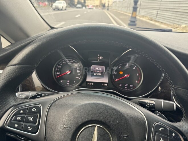 Mercedes V 220 2015, 271,000 km - 2.1 l - Bakı