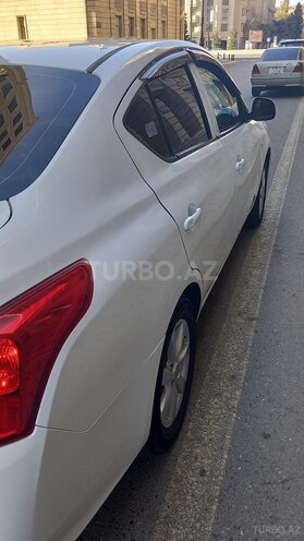 Nissan Sunny 2018, 165,500 km - 1.5 l - Bakı