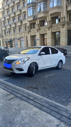 Nissan Sunny 2018, 165,500 km - 1.5 l - Bakı