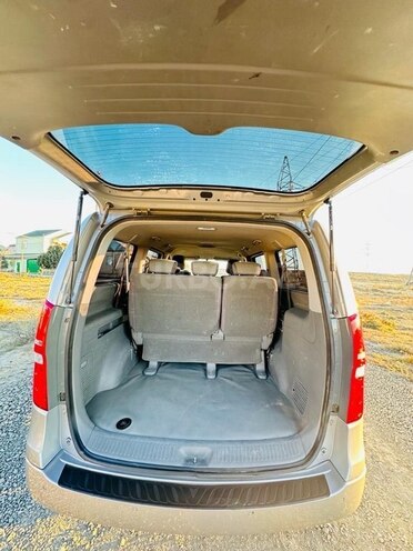 Hyundai H-1 2014, 340,000 km - 2.5 l - Bakı