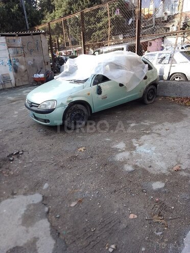 Opel Corsa 2001, 250,000 km - 1.4 l - Bakı