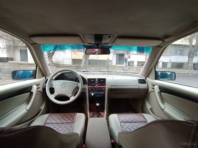 Mercedes C 200 1999, 390,279 km - 2.0 l - Bakı