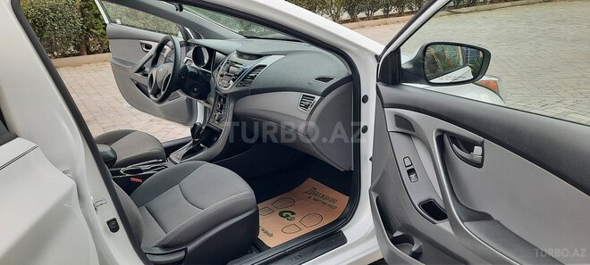 Hyundai Elantra 2015, 51,000 km - 1.8 l - Bakı
