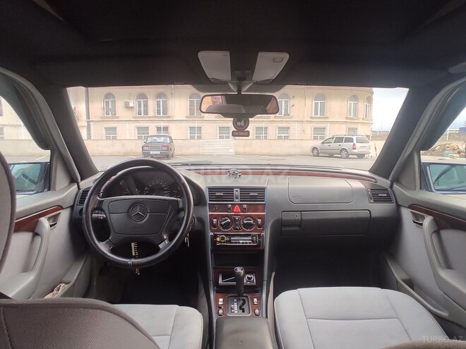 Mercedes C 180 1996, 379,000 km - 1.8 л - Bakı