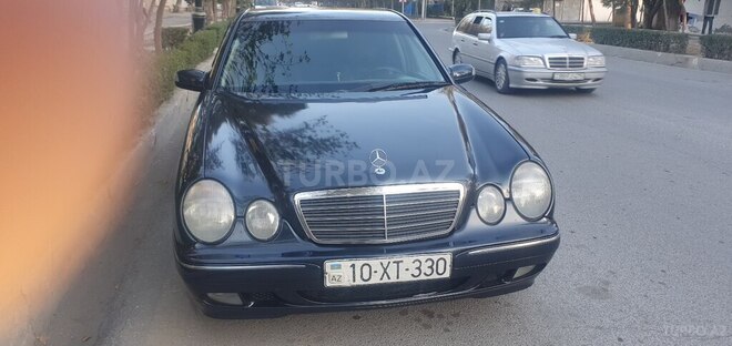 Mercedes E 240 2000, 391,000 km - 2.4 l - Yevlax