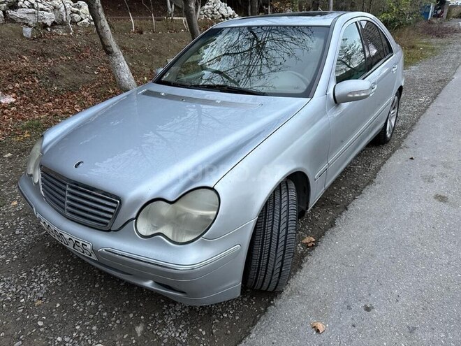 Mercedes C 240 2000, 350,000 km - 2.4 л - Bakı