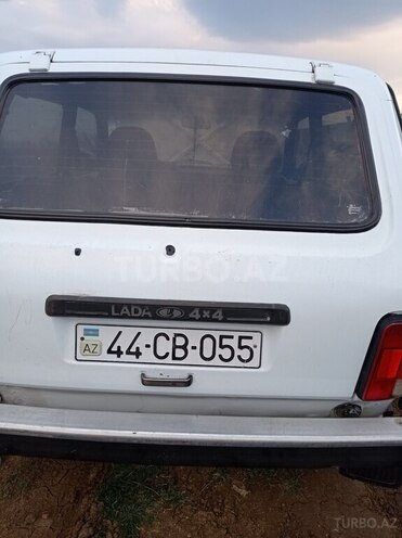 LADA (VAZ) Niva 1998, 100,000 km - 1.7 l - Yardımlı