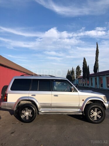Mitsubishi Pajero 1996, 539,000 km - 2.8 l - Gəncə