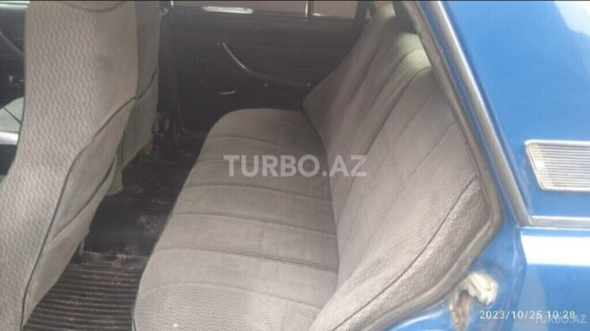 LADA (VAZ) 2107 2001, 10,000 km - 1.6 л - Yardımlı