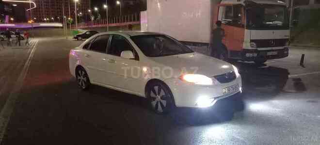 Daewoo Gentra 2014, 370,000 km - 1.5 l - Bakı