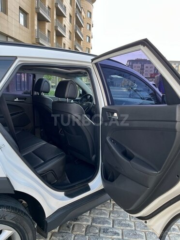 Hyundai Tucson 2016, 142,000 km - 1.7 l - Bakı