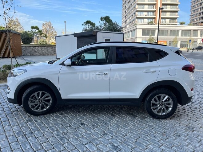 Hyundai Tucson 2016, 142,000 km - 1.7 l - Bakı