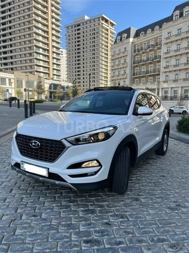 Hyundai Tucson 2016, 142,000 km - 1.7 l - Bakı