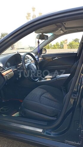 Mercedes E 220 2002, 421,365 km - 2.2 l - Qəbələ