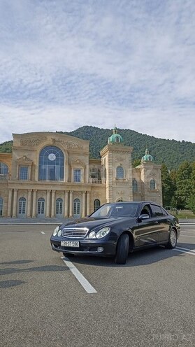 Mercedes E 220 2002, 421,365 km - 2.2 l - Qəbələ
