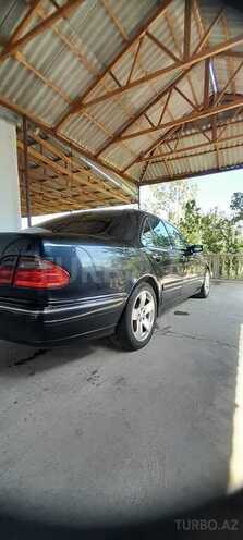 Mercedes E 200 2001, 205,001 km - 2.0 l - Siyəzən
