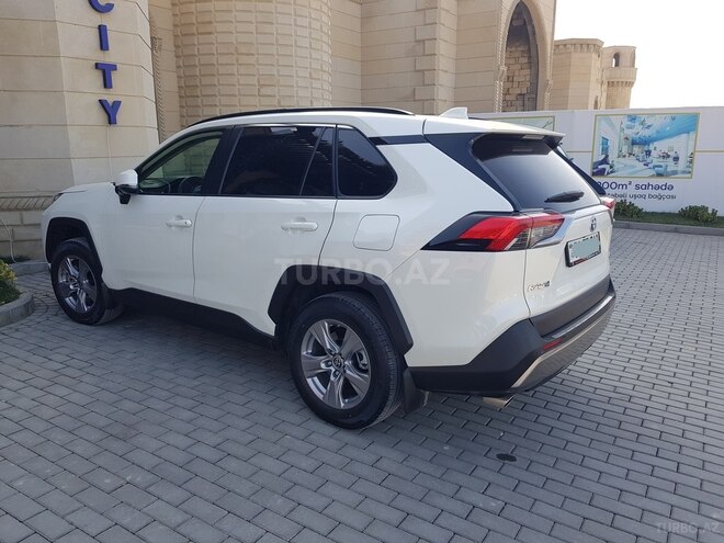 Toyota RAV4 2022, 40,000 km - 2.5 л - Bakı