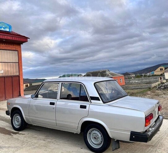 LADA (VAZ) 2107 2010, 11,100 km - 1.6 l - Qusar