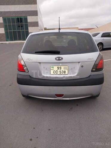Kia Rio 2005, 460,000 km - 1.4 l - Bakı
