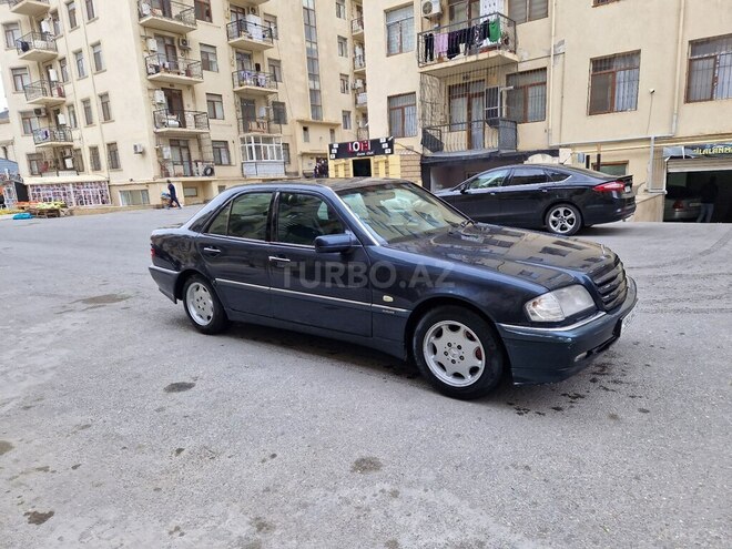 Mercedes C 240 1997, 358,200 km - 2.4 л - Bakı