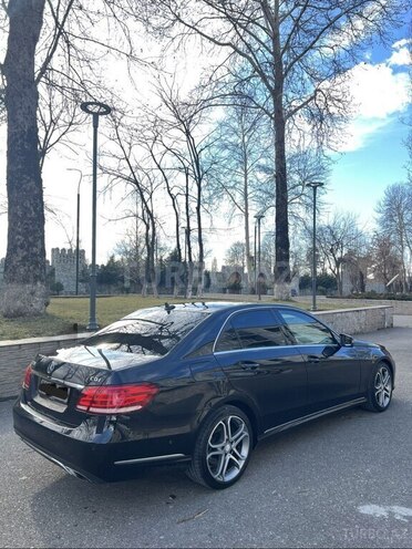 Mercedes E 220 2013, 249,000 km - 2.2 l - Bakı