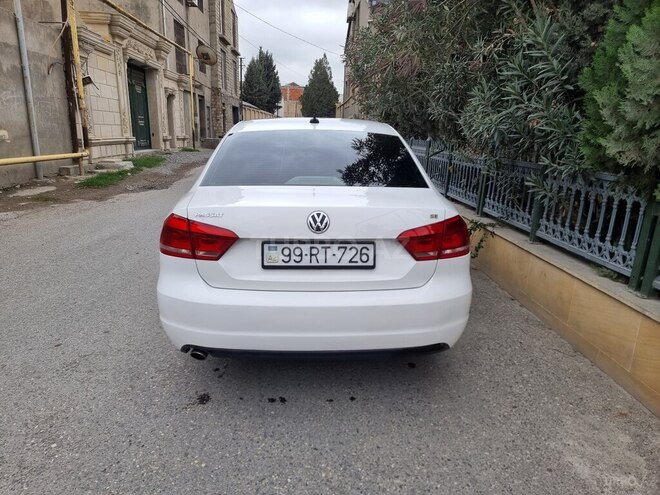 Volkswagen Passat 2012, 175,000 km - 2.5 l - Bakı