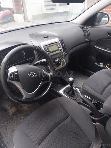 Hyundai i30 2008, 260,000 km - 1.6 л - Bakı