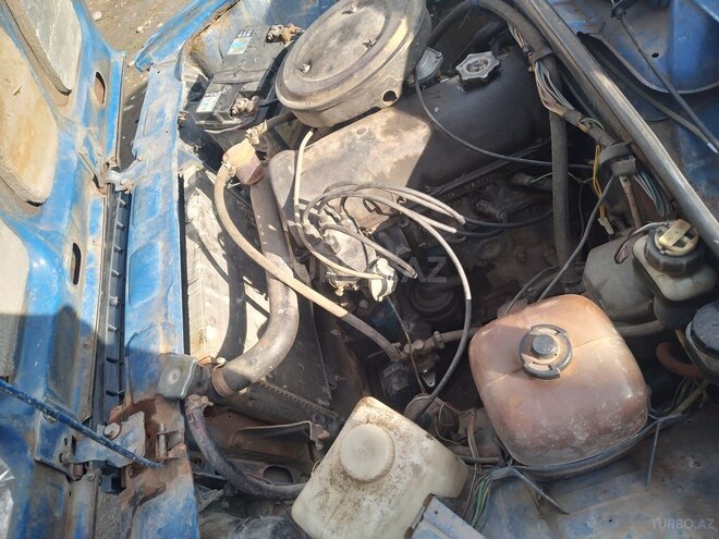 LADA (VAZ) 2107 1999, 17,600 km - 1.6 l - Quba