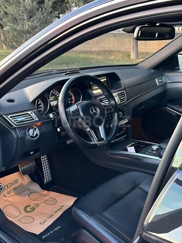 Mercedes E 220 2013, 161,000 km - 2.2 l - Bakı