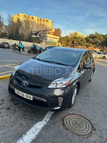 Toyota Prius 2014, 231,746 km - 1.8 l - Bakı