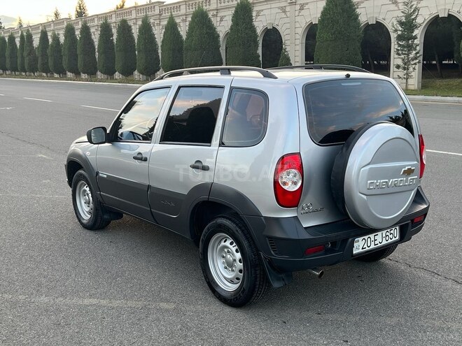 Chevrolet Niva 2011, 120,000 km - 1.7 l - Gəncə