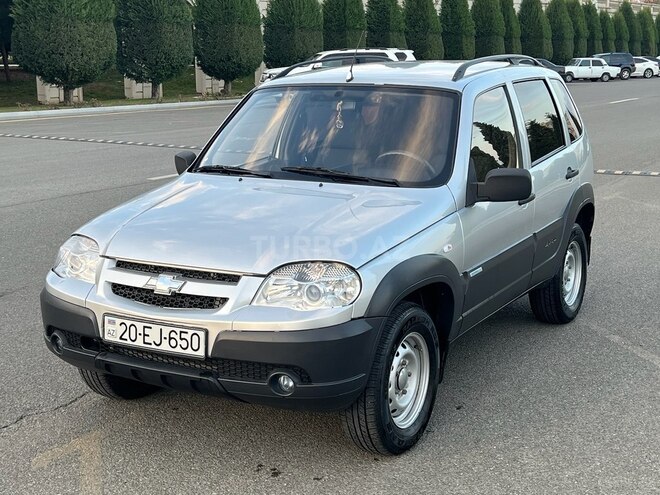 Chevrolet Niva 2011, 120,000 km - 1.7 l - Gəncə