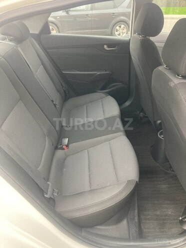 Hyundai Accent 2020, 73,350 km - 1.6 l - Bakı