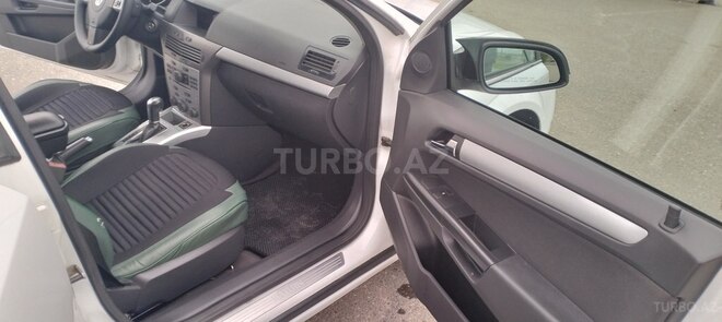 Opel Astra 2007, 208,355 km - 1.8 л - Bakı