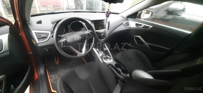 Hyundai Veloster 2011, 108,000 km - 1.6 l - Bakı