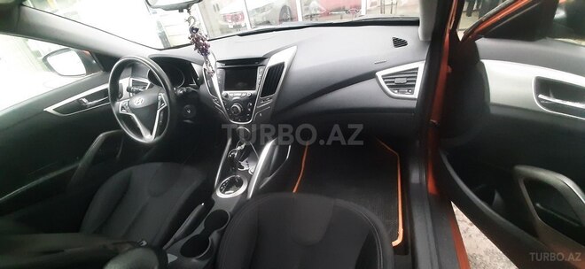 Hyundai Veloster 2011, 108,000 km - 1.6 l - Bakı