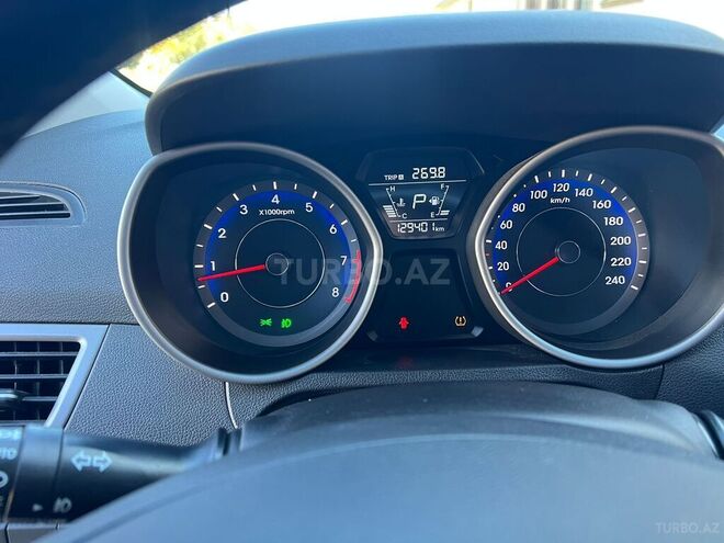 Hyundai Elantra 2014, 129,400 km - 1.6 l - Bakı