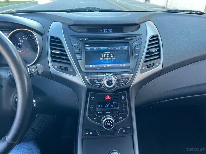 Hyundai Elantra 2014, 129,400 km - 1.6 l - Bakı