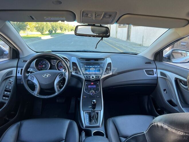 Hyundai Elantra 2014, 129,400 km - 1.6 l - Bakı