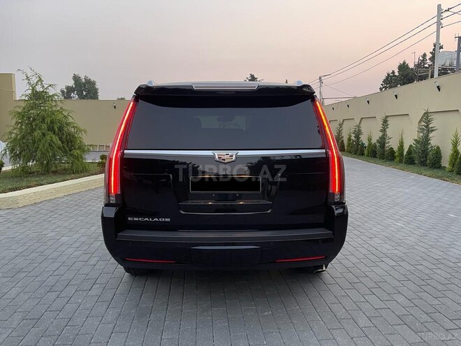 Cadillac Escalade