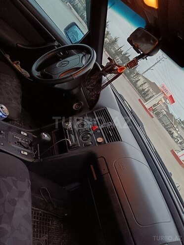 Mercedes C 220 1998, 361,507 km - 2.2 l - İmişli