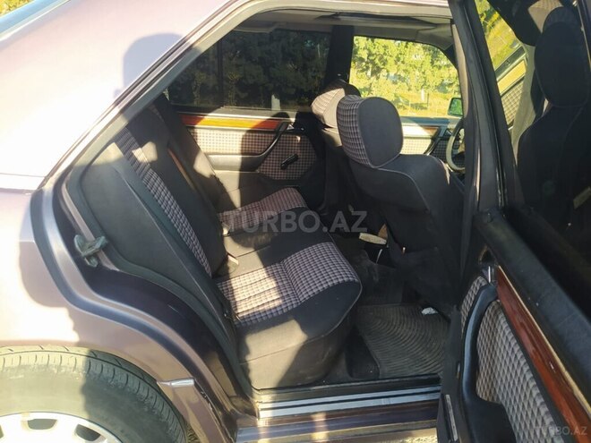Mercedes E 200 1993, 256,355 km - 2.0 l - İmişli