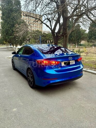 Hyundai Elantra 2017, 129,652 km - 2.0 l - Bakı