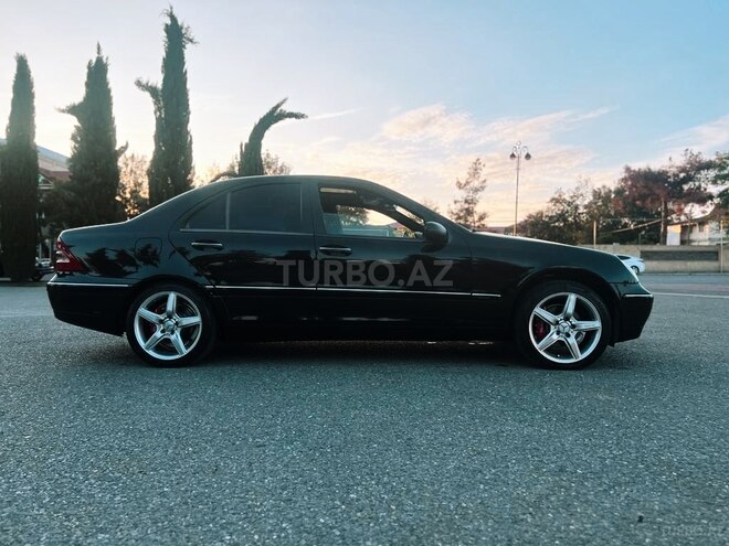 Mercedes C 200 2001, 219,490 km - 2.0 л - Zərdab